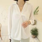Collared V-neck Twisted Blouse