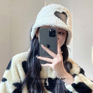 Heart Applique Fleece Bucket Hat