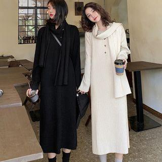 Long-sleeve Midi Knit Dress / Scarf