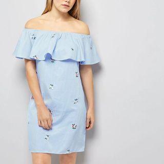 Short-sleeve Off-shoulder Ruffle Embroidery A-line Dress