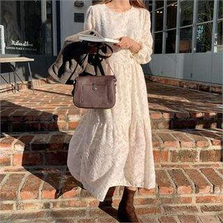 Round-neck Tiered Maxi Lace Dress