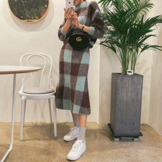Set: Check Furry-knit Top + A-line Midi Skirt