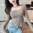 Long-sleeve Scoop Hem Crop Top