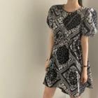 Puff-sleeve Paisley Print A-line Dress