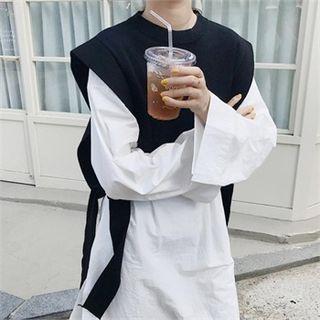 Sleeveless Slit-side Tie-hem Knit Top