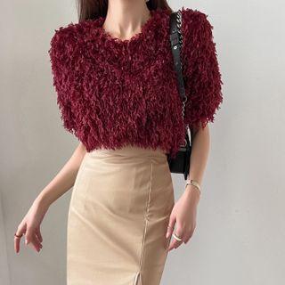 Elbow-sleeve Cropped Feather Top