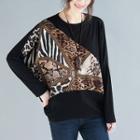 Batwing-sleeve Patterned Top Black - One Size