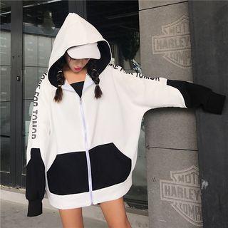 Pocket Front Hooded Jacket