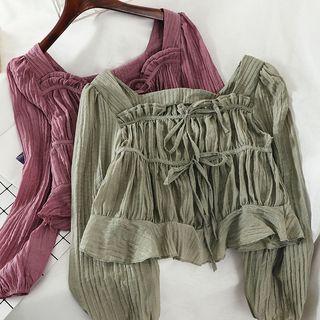 Long-sleeve Crinkled Crop Top