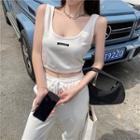 Printed Tank Top / High-waist Lace-up Pants