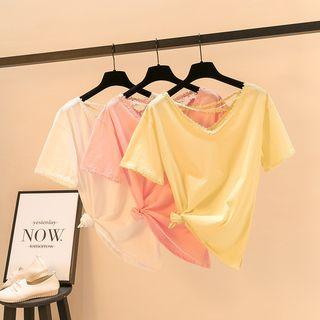 V-neck Lace Trim Short-sleeve T-shirt