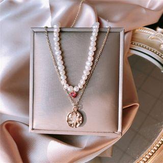 Rhinestone Pendant Freshwater Pearl Necklace