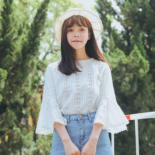 Perforated 3/4 Sleeve Lace Top