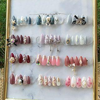 Nail Art Piece Display