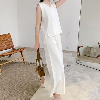 Set: Plain V-neck Tank Top + Cropped Wide-leg Pants