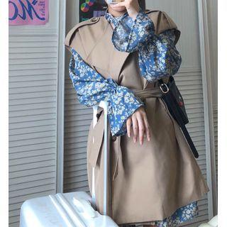 Bell-sleeve Floral Mini Dress / Tie-waist Vest