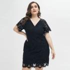 Plus Size Short-sleeve Lace Panel Sheath Dress