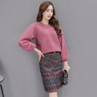 Set: Loose-fit Sweater + Printed Skirt