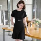 Short-sleeve Mini A-line Dress / Belt