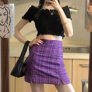 Lettuce Edge Off-shoulder Short-sleeve Top / Plaid Mini Pencil Skirt