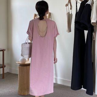 Short-sleeve Open-back Chained Midi T-shirt Dress