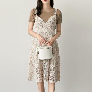 Set: Round-neck Plain Top + Spaghetti-strap Laced Dress