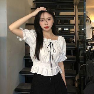 Puff-sleeve Ruffled Blouse / A-line Skirt