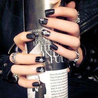 Rhinestone Faux Nail Tips D13 - Black - One Size