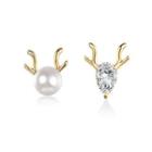 Faux Pearl Non-matching Ear Stud 1 Pair - White & Gold - One Size