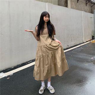 Short-sleeve T-shirt / Buckled Pinafore Dress