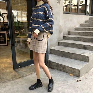 Mock Neck Pattern Knit Top / Check A-line Skirt