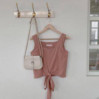 Square-neck Sleeveless Tie-hem Top