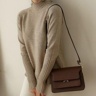 Mock-neck Raglan Slit-side Sweater
