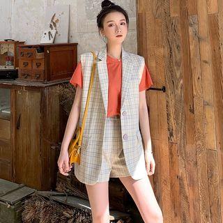 Buttoned Vest / Shorts / Short-sleeve T-shirt / Set