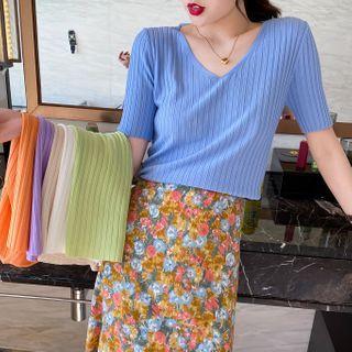 V-neck Light Knit Top In 7 Colors