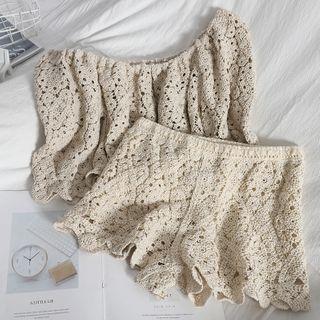 Set: Short-sleeve Off-shoulder Lace Crop Top + Shorts