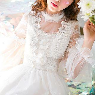 Frill Collar Flower Applique Long Sleeve Lace Dress
