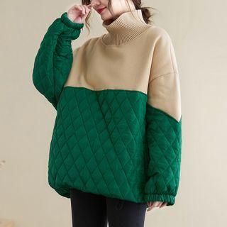 Turtleneck Two-tone Quilted Sweatshirt
