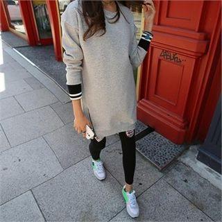 Set: Zip-hem Long Pullover + Lettering-patch Leggings