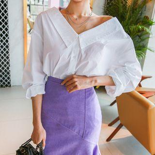 Off-shoulder Chelsea-collar Plain Shirt