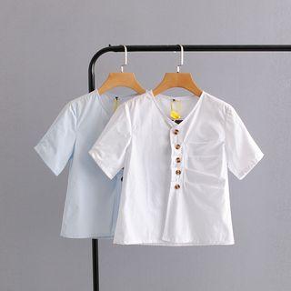 Buttoned Ruched Short-sleeve Blouse