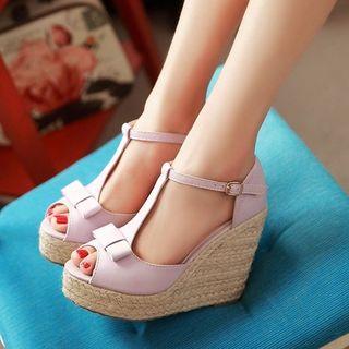 T-strap Woven Wedge Sandals