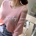 V-neck Slit-shoulder Ribbed Knit Top