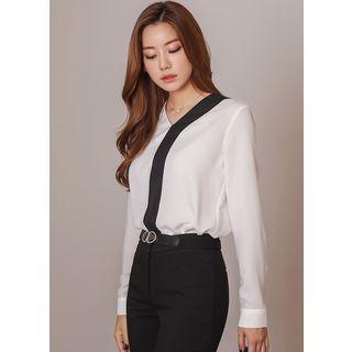 V-neck Contras-trim Blouse