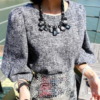 Bell-sleeve Cropped Top