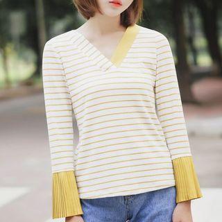 V-neck Striped Bell-sleeve T-shirt
