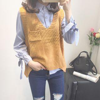 V-neck Sleeveless Knit Vest