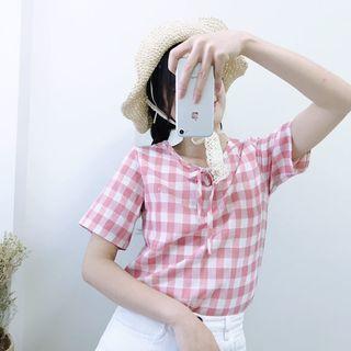 Short-sleeve Tie-neckline Plaid Blouse