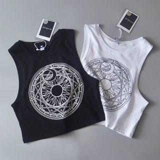 Graphic Print Cropped Tank Top