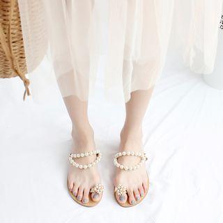 Pearl Detail Toe Loop Sandals